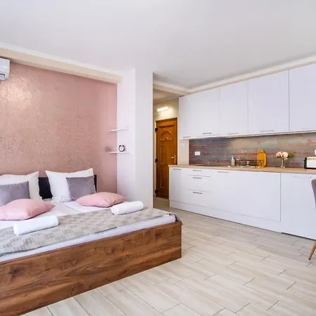 Myflat Wellness Apartment